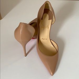 Christian louboutin Nude Heels (Iriza)